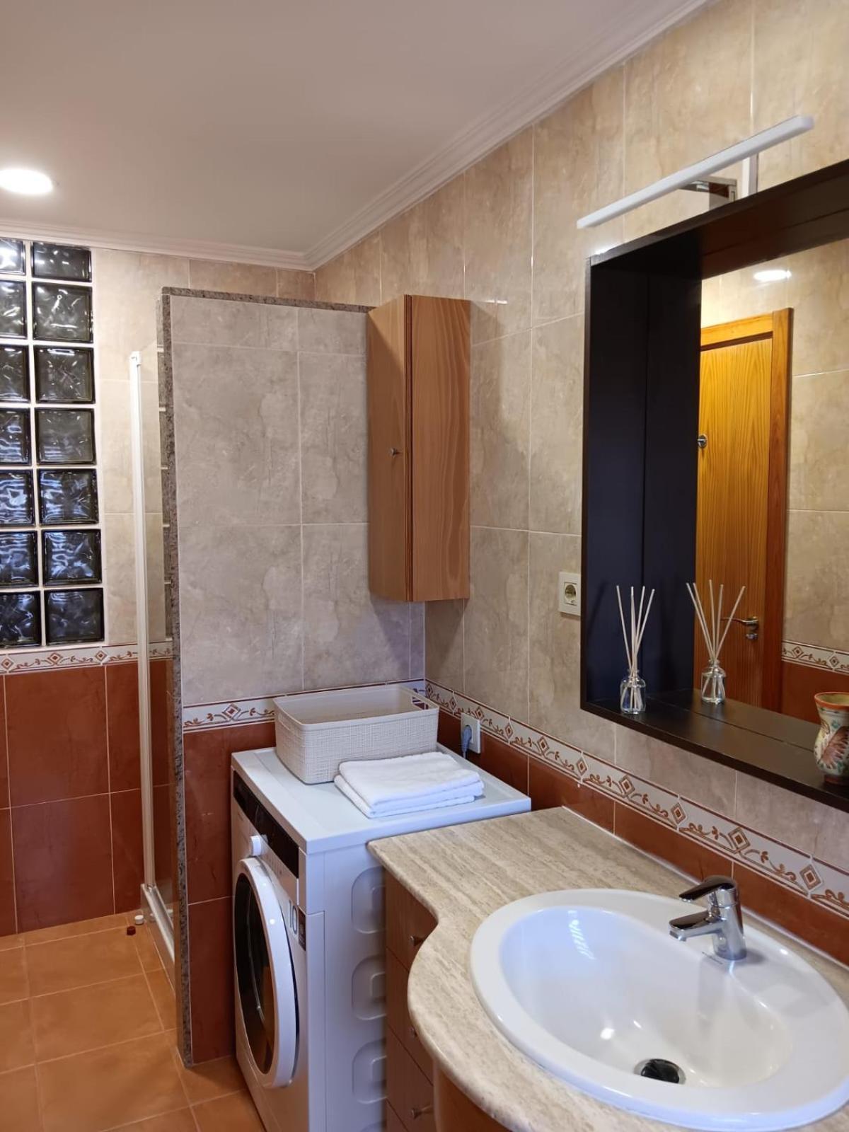 Casa Regina Baiona Ideal Familias Peregrinos Y Parejas, Cerca Del Camino Y De La Playa ภายนอก รูปภาพ